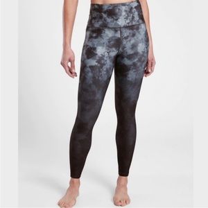 Athleta elation tie dye leggings